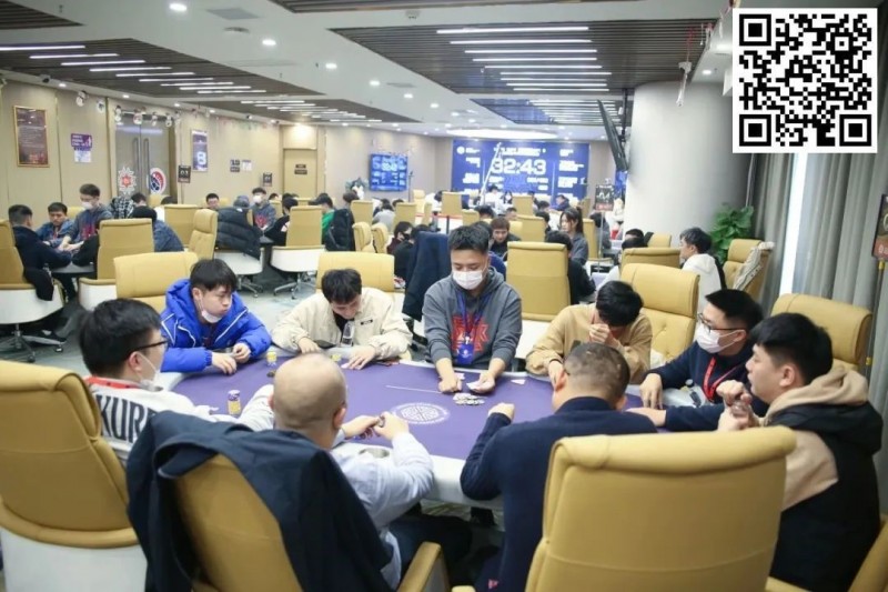 【EPCP扑克】EPCPPC迎新赛 | 纷至沓来，持续火爆！DAY1B组256人次参赛，胡佳文领衔43人晋级下一轮！