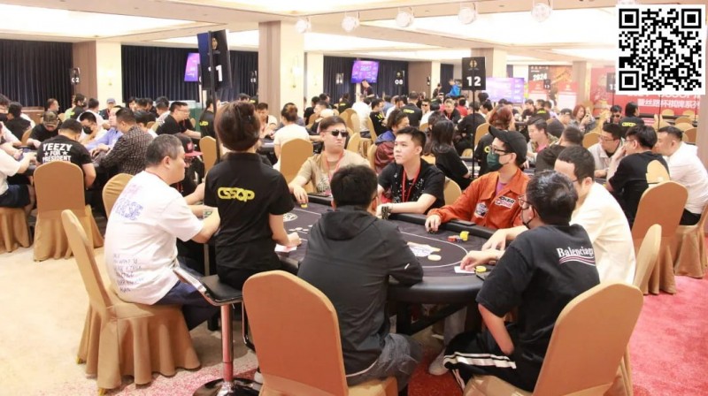 【EPCP扑克】2024CSSOP潮汕杯 | 众星登场，热情不减！主赛Day1C组165人次参赛，张志皓今日登顶，携40人晋级第二轮