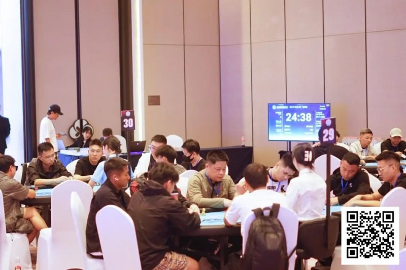 【EPCP扑克】抚仙湖杯智竞嘉年华 | 主赛共199人次参赛42人晋级第二轮，彭亮、朱博分别领跑第一轮C/D组