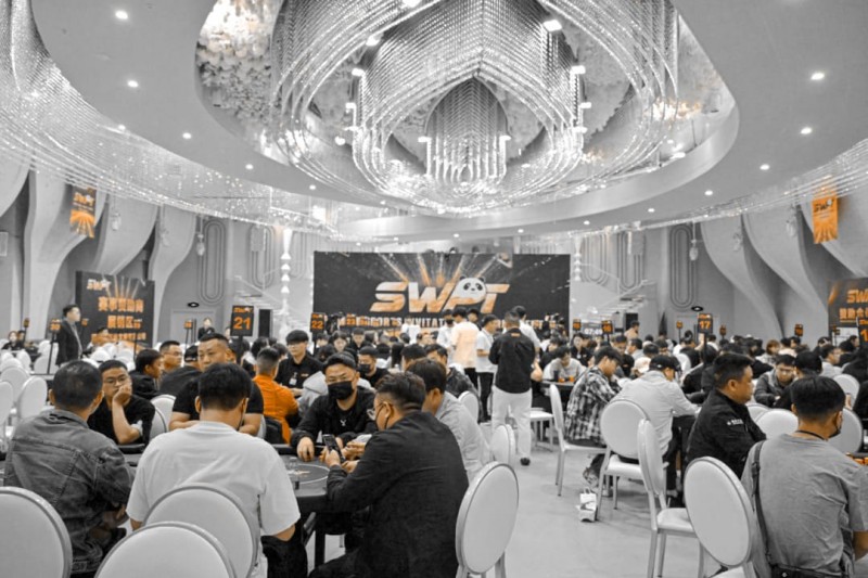 【EPCP扑克】SWPT·广安站 | 从“抚仙湖杯”到SWPT,西南扑克标杆赛事华丽升级,首日战火点燃!马鹏龙斩获回馈赛冠军