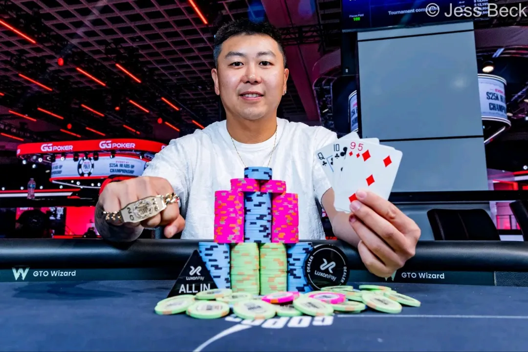 【EPCP扑克】2026 WSOP | 王阳勇夺$5,000底池限额奥马哈冠军,拿下首条金手链