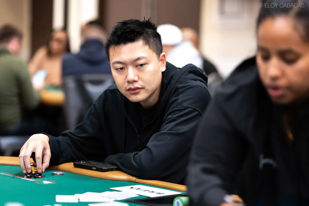 【EPCP扑克】金手链得主张阳稳了?WSOP主赛Day2顺利过关,与22位同胞同行!