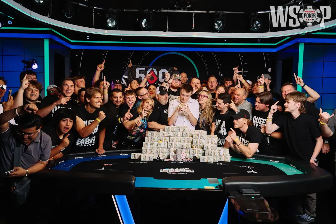 【EPCP扑克】WSOP主赛事单挑J3o抓诈同花，英雄式跟注还是世纪自杀？