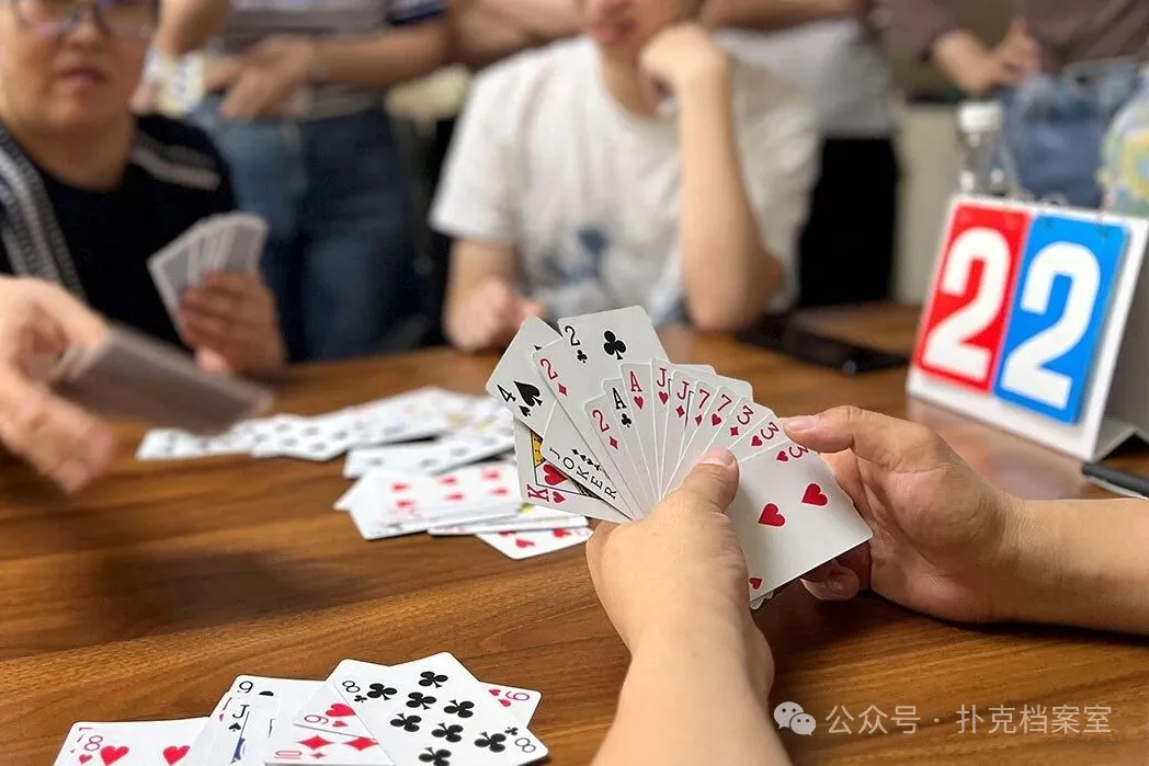 【EPCP扑克】从“饭前不掼蛋,等于没吃饭”到1.4亿玩家:掼蛋凭什么横扫中国牌桌?